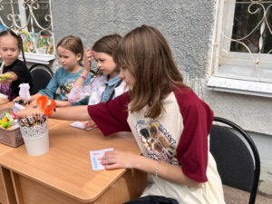 Read more about the article ВЕСЕЛАЯ БЕЛОЧКА