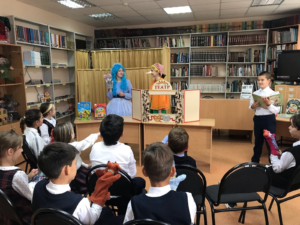 Read more about the article Я всю жизнь играю в куклы