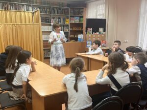 Read more about the article Вместе с мамой по Книжной Вселенной