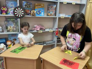 Read more about the article И ОЖИВАЮТ КУКЛЫ