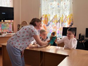 Read more about the article ВОЛШЕБНЫЙ МИР ТЕАТРА КУКОЛ
